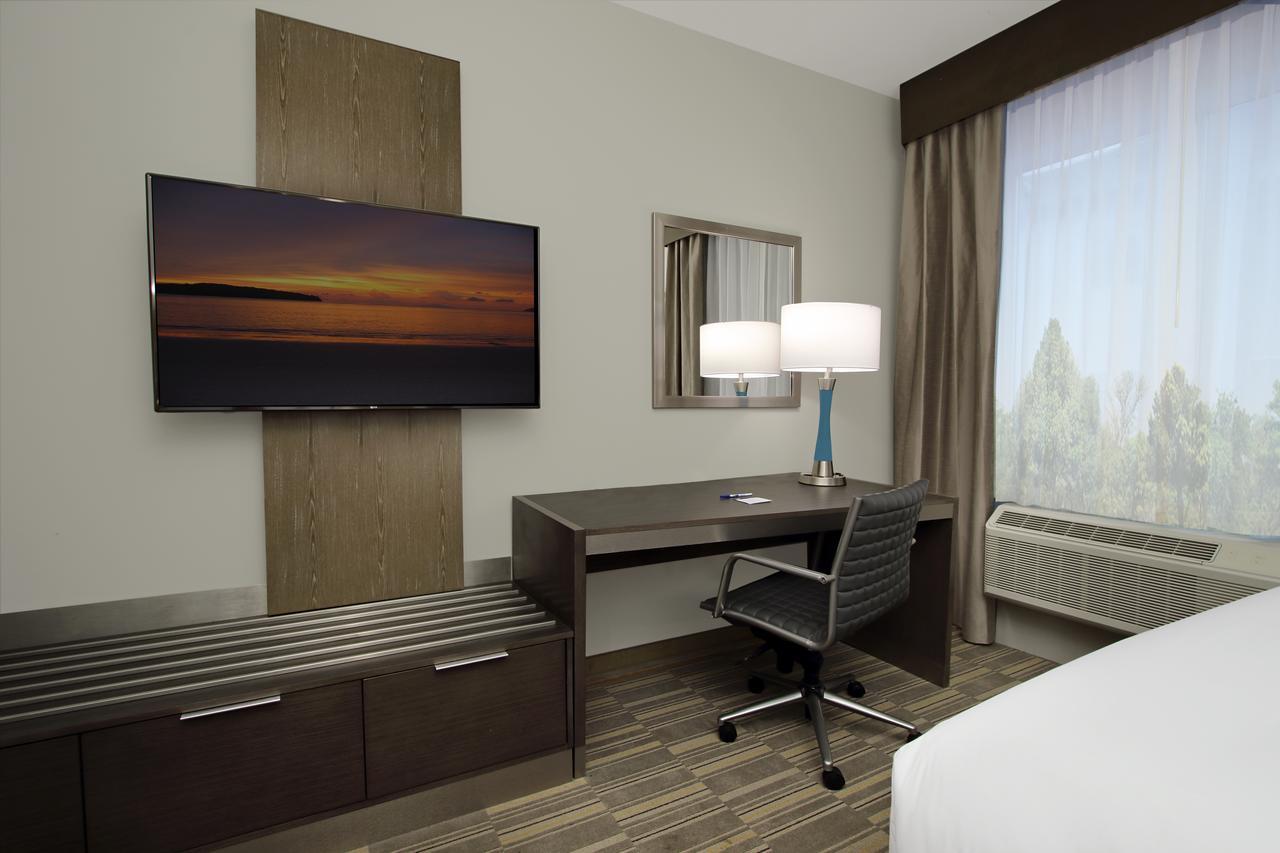 Holiday Inn Express & Suites - Lake Charles South Casino Area By Ihg Exteriér fotografie